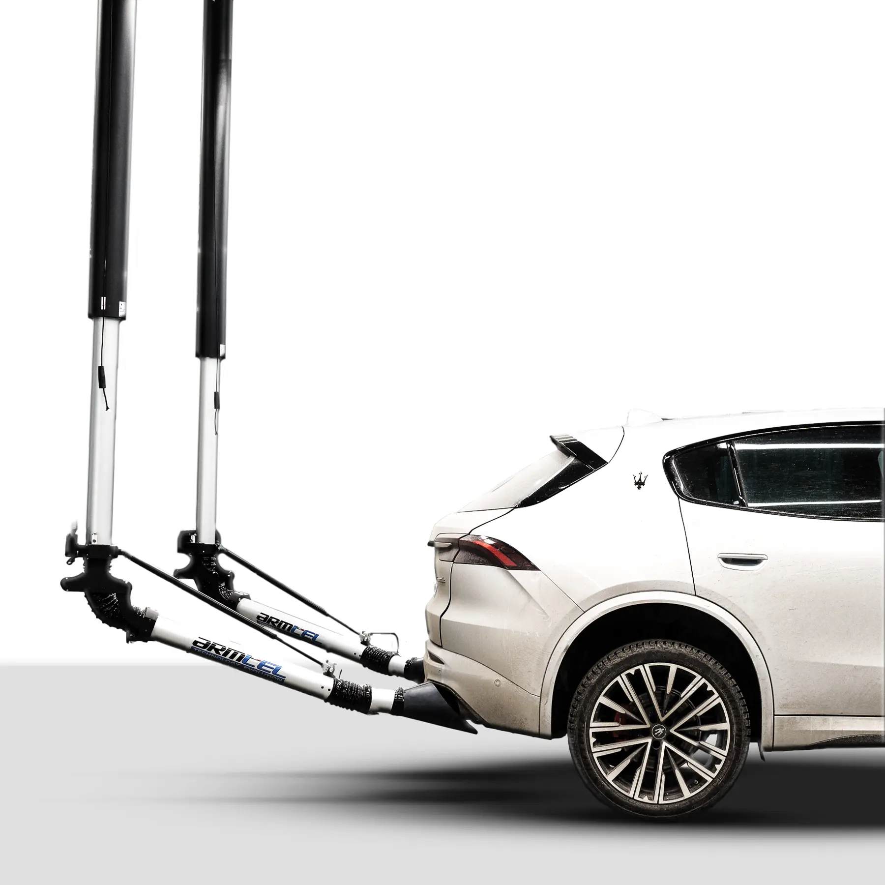 Configurazione per automobili a doppia marmitta
