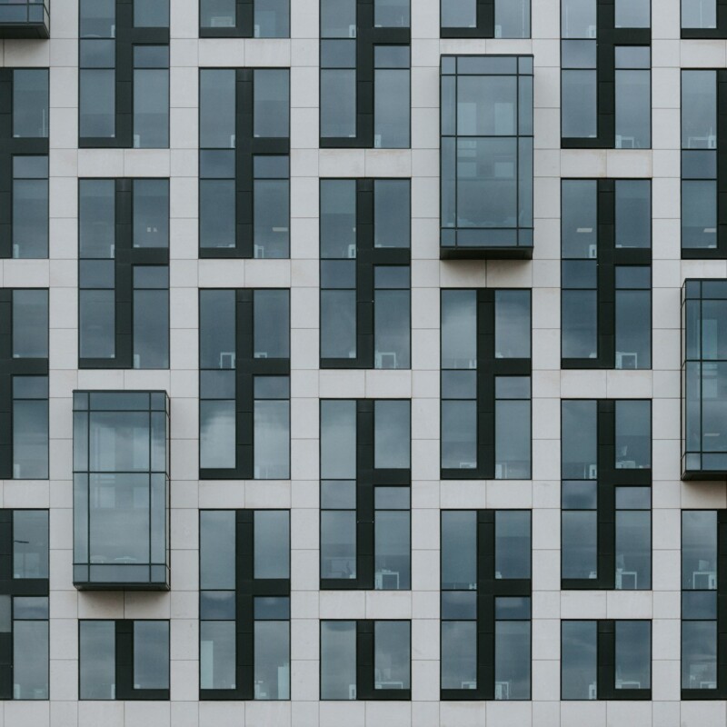 pawel-czerwinski-EAd0xVpgU28-unsplash